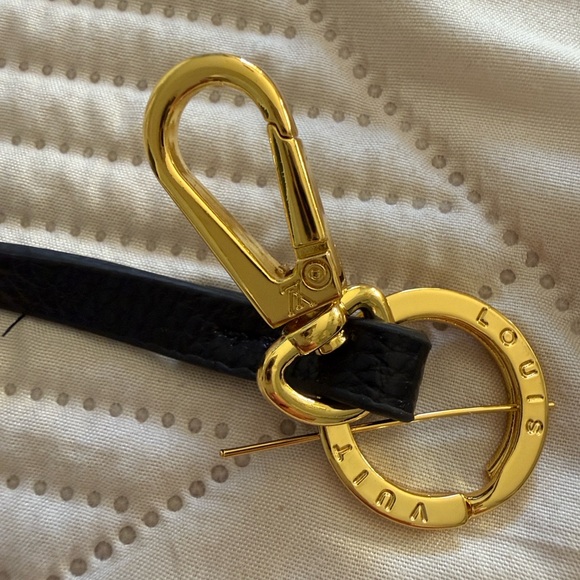 Louis Vuitton Gold and Black Key Holder - Picture 2 of 8